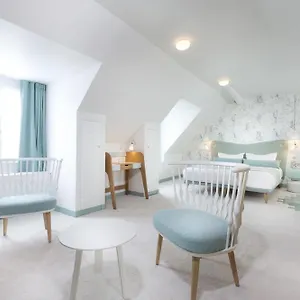 4* Hotel Le Lapin Blanc