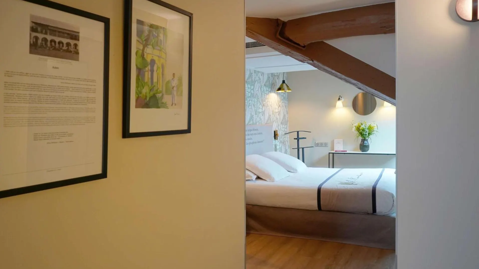 Hotel Litteraire Arthur Rimbaud, BW Signature Collection Parijs 4*,
