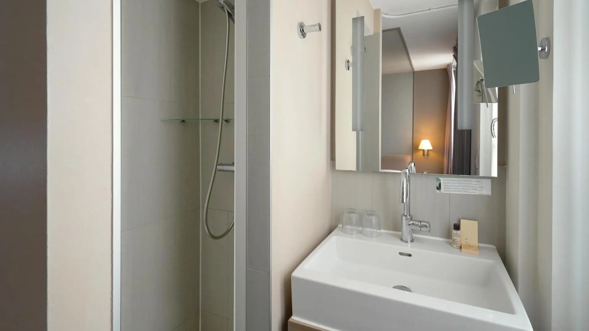 Best Western Hôtel Littéraire Arthur Rimbaud Paris