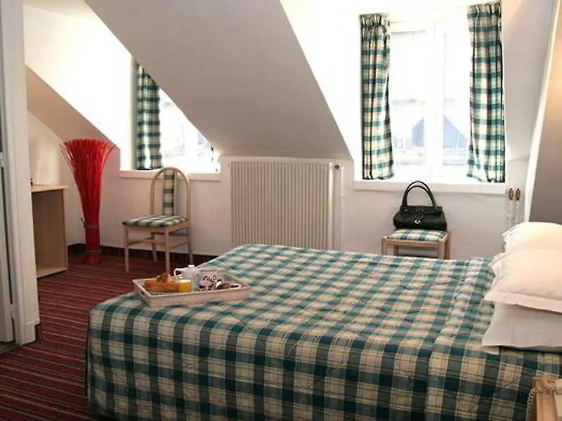 Best Western Hôtel Littéraire Arthur Rimbaud Paris 4*,  França
